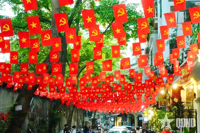 Phê phán luận điệu xuyên tạc các nghị quyết "bộ tứ trụ cột"