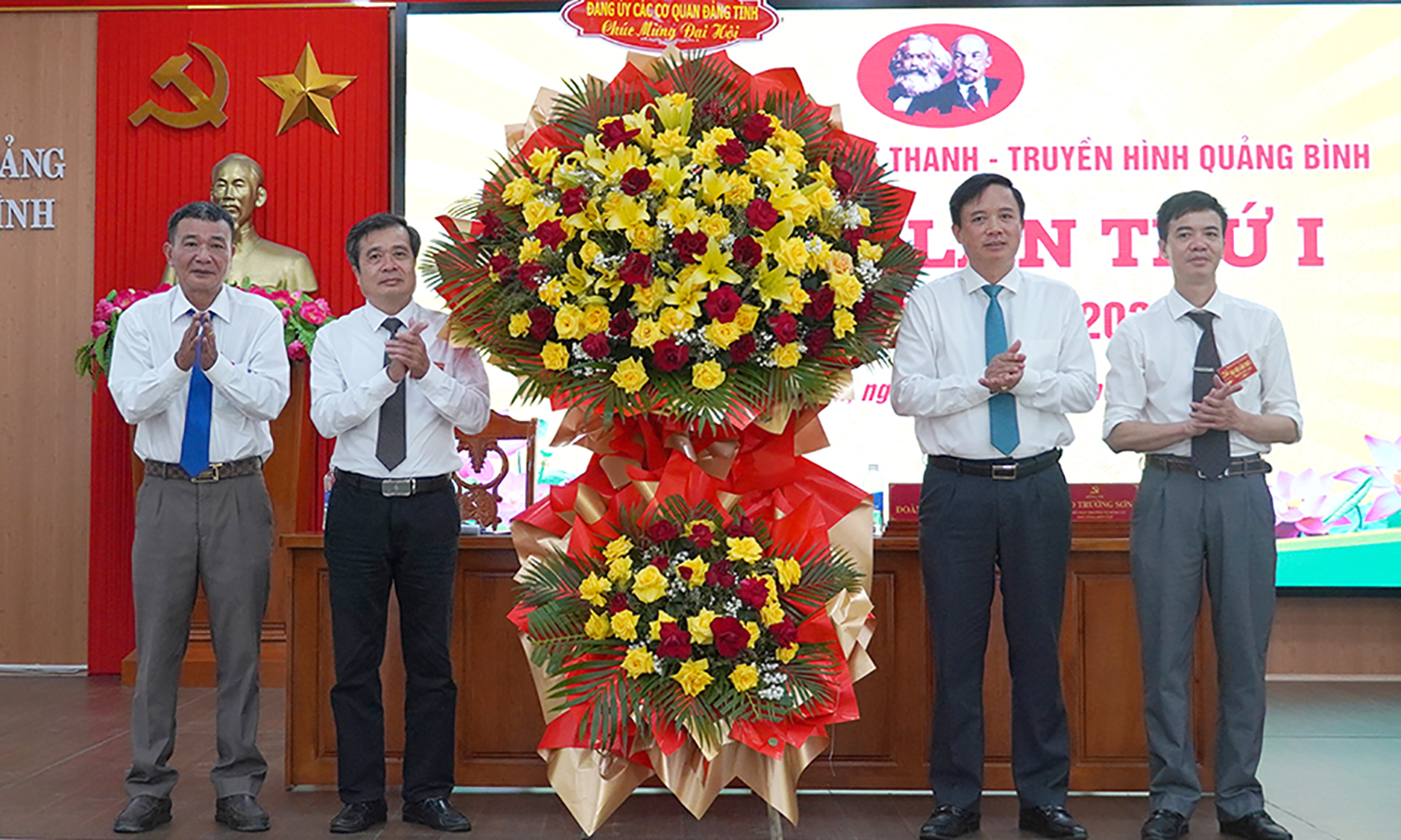 Đại hội Đảng bộ Báo và Đài Phát thanh-Truyền hình Quảng Bình lần thứ I